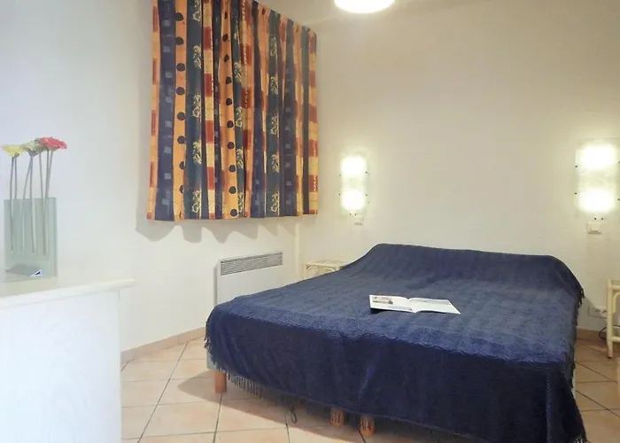 2 Pieces, Terrasse, Proche Et Centre, - Fr-1-251-345 Apartmán *